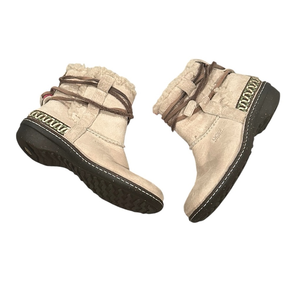 UGG Australia Suede Ankle Boots 7 Cove 5178 Shoes - Picture 2 of 10